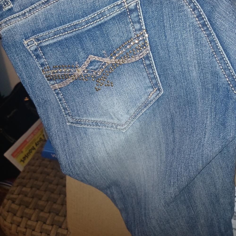 Jean's
